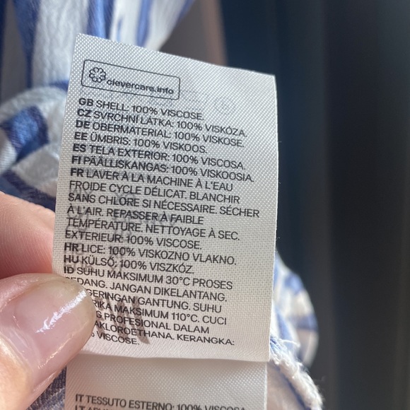 SOLD Striped white and blue H&M blouse size XL - Picture 4 of 6